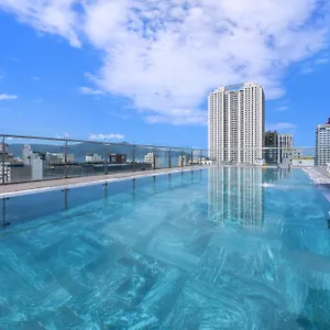 Aria Grand & Đà Nẵng